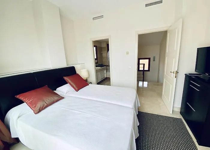 Beautiful 5 * Penthouse Very Near The