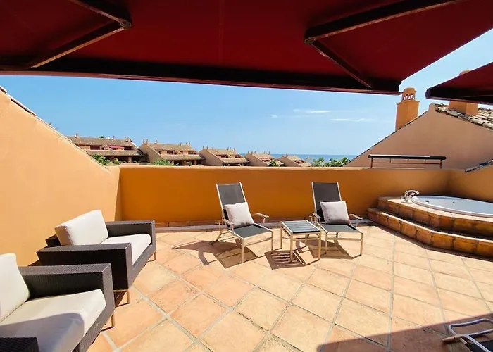 Beautiful 5 * Penthouse Very Near The *