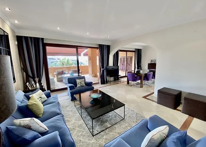Apartmán Beautiful 5 * Penthouse Very Near The *